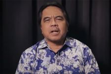 Sosok Ade Armando, Kecil Dikucilkan, Ayah Berpangkat Mayor Diberhentikan Setelah G30S/PKI 1965 - JPNN.com Sultra