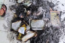 Warga Konawe Selatan Bakar Al-Qur'an di Masjid - JPNN.com Sultra