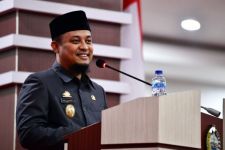 Gubernur Sulsel Andi Sudirman Haramkan THR dan Parsel dari Pengusaha - JPNN.com Sultra
