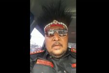 Unggahan Foto Anies Pakai Koteka, Ini yang Membuat Marah Orang Papua kepada Ruhut Sitompul - JPNN.com Sultra