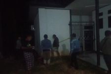 Kantor DPRD Mubar Dibakar - JPNN.com Sultra