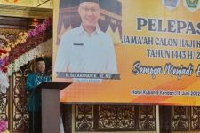 Lepas 295 Jemaah Calon Haji, Begini Pesan Wali Kota Kendari Sulkarnain Kadir - JPNN.com Sultra
