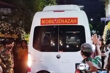 Jenazah Prof Azyumardi Tiba di Rumah Duka, Hari Ini Dimakamkan di TMP Kalibata - JPNN.com Sultra