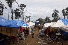 Nasib Pengungsi Gempa Pasman Barat Makin Miris, Pasokan Makanan Menipis - JPNN.com Sumbar