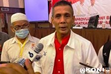Dugaan Korupsi Dana Hibah KONI Padang, Agus Suardi : Saya Menjalankan Perintah - JPNN.com Sumbar