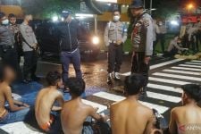 Polisi Tangkap Lima Remaja Bersenjata Tajam - JPNN.com Sumbar