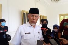 Batasi Perjalanan Dinas ke Luar Daerah, Mahyeldi Menaikkan Tunjangan ASN - JPNN.com Sumbar