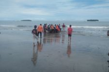 Remaja yang Hanyut di Batang Tapakih Ditemukan di Laut Dekat Pulau Gabua Payang - JPNN.com Sumbar