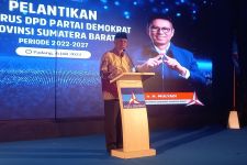 Gubernur Sumbar Sebut AHY Pemimpin Masa Depan Indonesia, Ada Cerita di Balik Terpilihnya Mahyeldi - JPNN.com Sumbar