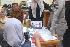 Diiming-imingi Pekerjaan, Seorang Wanita asal Deli Serdang Terlantar di Kota Padang - JPNN.com Sumbar