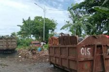 Kota Padang Darurat Sampah, 670 TPS Liar Berserakan - JPNN.com Sumbar