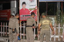Apk Partai Politik dan Caleg Rusak Keindahan Kota Padang - JPNN.com Sumbar