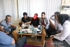 Pengemudi Ojek Daring Tertangkap Bawa Rokok Ganja ke Lapas II A Bukittinggi - JPNN.com Sumbar