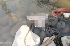 Geger, Pemancing Temukan Mayat Bayi Terbungkus Plastik di Sungai Bingai  - JPNN.com Sumut