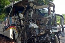 Kecelakaan Maut Bus di Sumut, Ini Identitas Tujuh Korban Tewas - JPNN.com Sumut