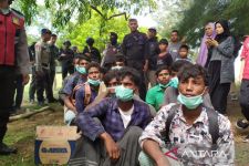 Ratusan Imigran Rohingya Masuk Indonesia Melalui Pantai Aceh, DPRA Desak Pemerintah Pusat Turun Tangan - JPNN.com Sumut