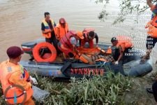 Tim SAR Temukan Jasad Pemuda yang Hanyut di Sungai Tanjung Sarang Labuhanbatu  - JPNN.com Sumut