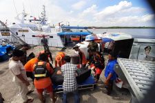 Terjatuh saat Menangkap Kepiting, Nelayan di Belawan Ditemukan Tim SAR Meninggal Dunia - JPNN.com Sumut