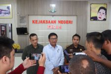 Eks Direktur Keuangan RSUP Haji Adam Malik Ditetapkan Tersangka dalam Kasus Korupsi  - JPNN.com Sumut