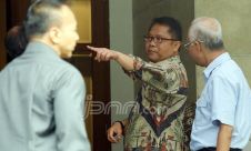 Menkominfo Rudiantara Melayat ke Rumah Duka Menteri Susi