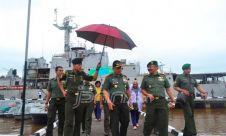 Inilah Kapal Milik TNI Yang Akan Mengevakuasi Warga Eks Gafatar