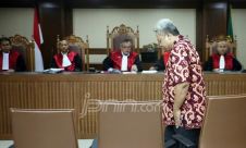 Anggota Majelis Hakim PTUN Medan Amir Fauzi Jalani Sidang Putusan
