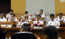 Komisi VIII DPR Raker Bersama Dirjen Perhubungan Darat dan udara