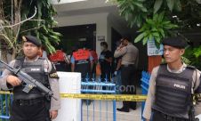 Densus 88 dan Inafis Polresta Bandarlampung Olah TKP Rumah Seorang Terduga Teroris