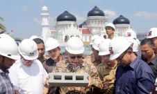 Sidak, Gubernur Aceh Zaini Abdullah Kritik Bahan Bangunan Masjid Raya Baiturrahman