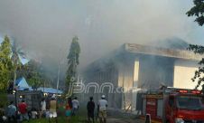 Gedung Penyimpanan Dokumen Bank Mandiri Sorong Terbakar