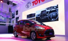 IIMS 2016: TOYOTA