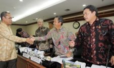 BPK Rapat Konsultasi Bersama Komisi III DPR