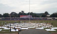 Papan Catur Raksasa dengan Pioner Manusia Raih Rekor MURI