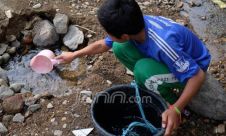 Sungai Kali Lanang Surut, Warga Sulit Air Bersih