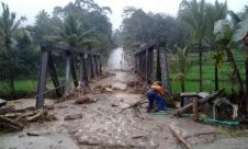 Tiga Sungai Meluap, 11 Kecamatan di Jabar Diterjang Banjir