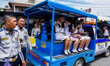 Angkutan Umum Mogok, Warga kota Manado Terlantar