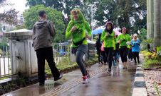 Olahraga Sehat Ala Lady Runner Bogor 