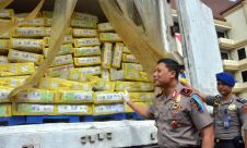 Polda Jambi Amankan 15 Ton Daging Ilegal