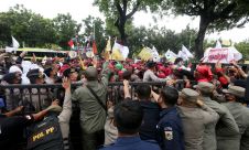 Aksi Tuntut Kenaikan Upah 2022