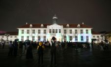 Suasana Natal di Kota Tua