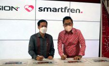 Kerja Sama Smartfren Dengan Vision+