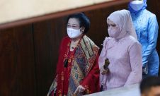 Ibu Negara Iriana Joko Widodo & Presiden ke-5 RI Megawati Soekarnoputri