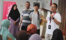 Pelatihan Kewirausahaan Digital untuk Puluhan UMKM
