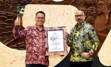 Smartfren Raih Indonesia Green Awards 2024