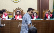 Adik Andi Narogong Bersaksi di Sidang e-KTP