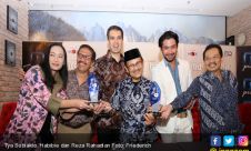 Tya Subiakto, Habibie dan Reza Rahadian