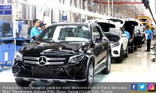  Pabrik Mobil Mercedes Benz