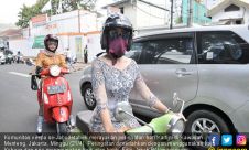 Komunitas Vespa Rayakan Hari Kartini