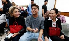 Billy Syahputra Dampingi Nikita Mirzani