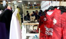 Sempat Jatuh, Industri Jersey Kembali Bangkit 100 Persen